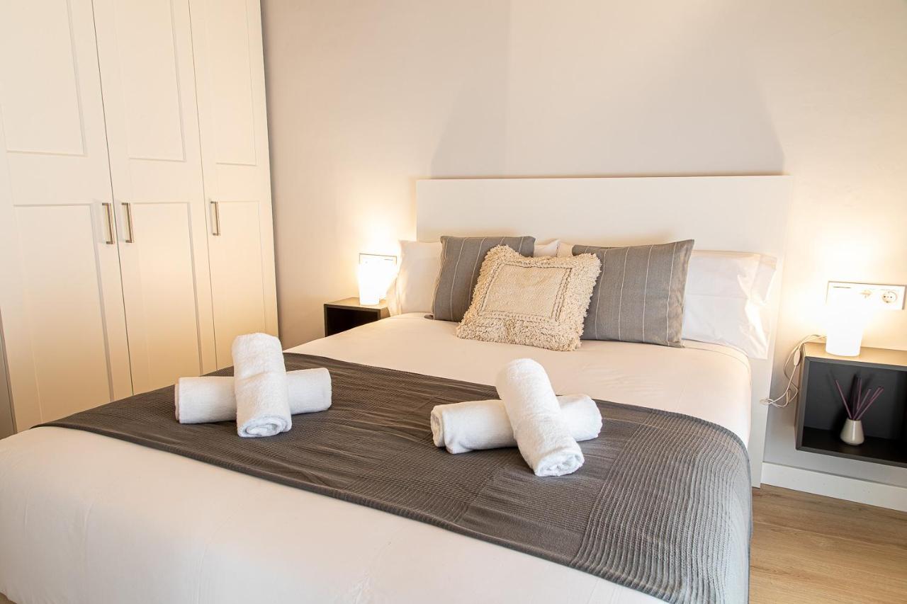 Barcelona Touch Apartments L'Hospitalet de Llobregat Bagian luar foto