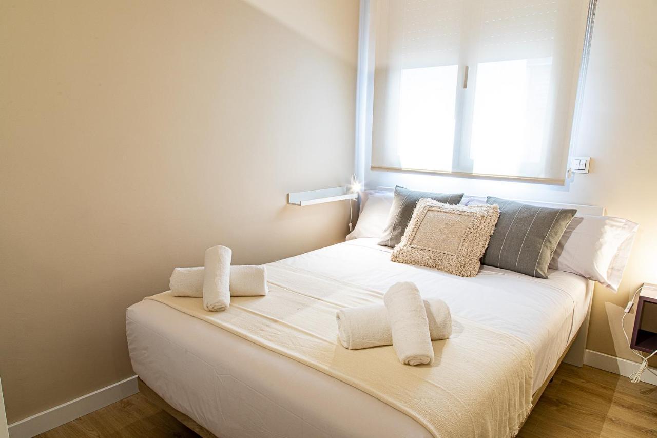 Barcelona Touch Apartments L'Hospitalet de Llobregat Bagian luar foto