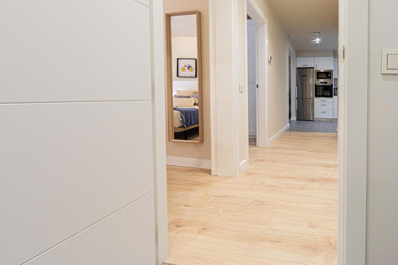 Barcelona Touch Apartments L'Hospitalet de Llobregat Bagian luar foto