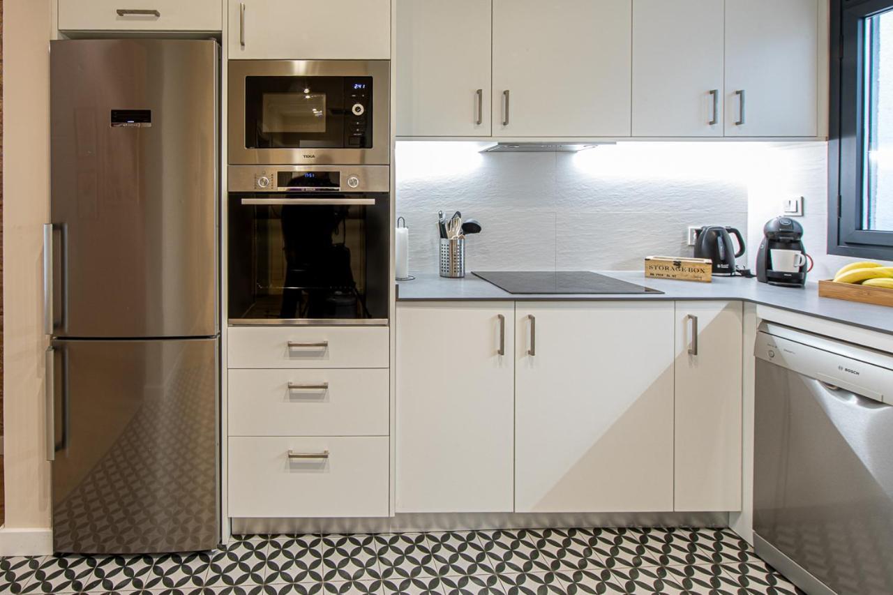 Barcelona Touch Apartments L'Hospitalet de Llobregat Bagian luar foto